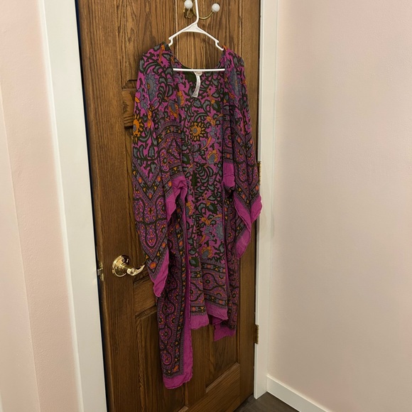Free People Magic Dance Duster Kimono Vibrant Pink Magenta Patterned One Size - Picture 4 of 9